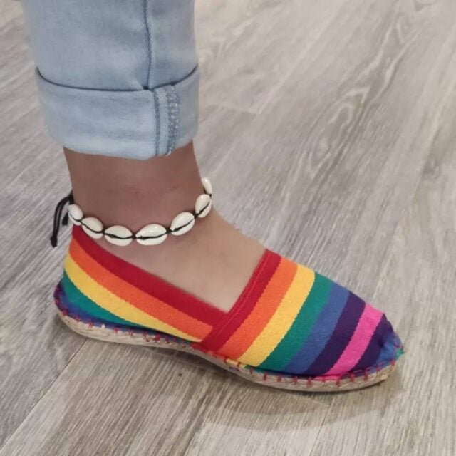Espadrille avec tissu arc-en-ciel 🌈
#espadrille #arcenciel