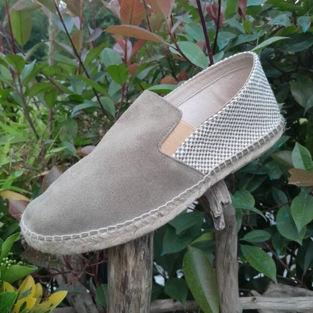 Modèles homme 
#espadrilles #lespadrilledelitxu #saintjeanpieddeport